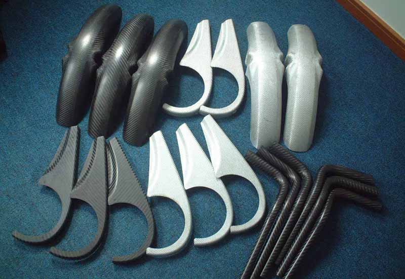 碳纖維汽車用品配件，碳纖維汽車用具，碳纖維異形件生產(chǎn)